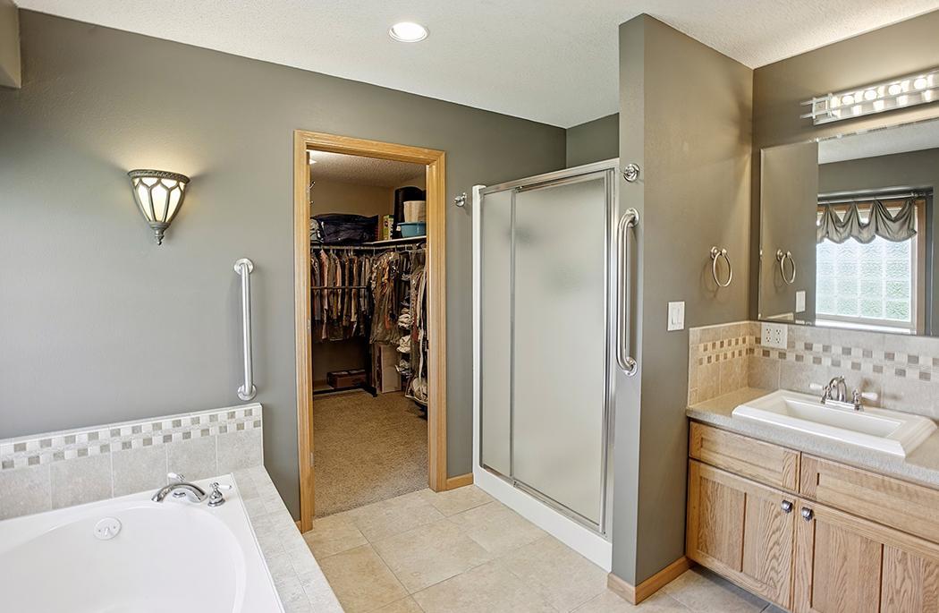 Master Bath 2