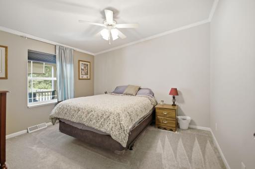 36-web-or-mls-26670-foxes-landing-rd.jpg