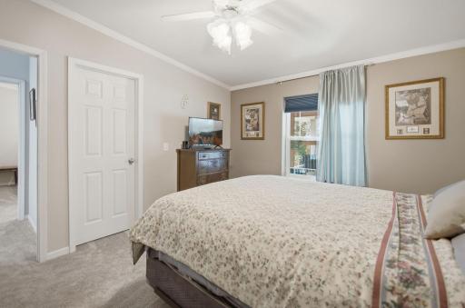 37-web-or-mls-26670-foxes-landing-rd.jpg