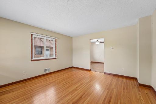 24-web-or-mls-jackson-S2407-024.jpg