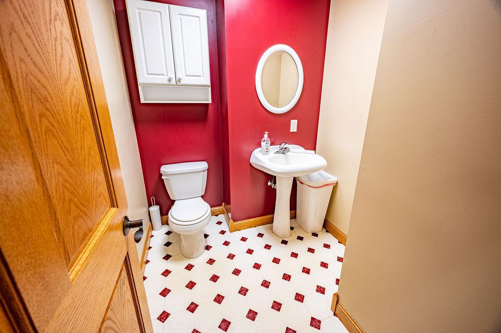 357 Main - 1/2 Bath