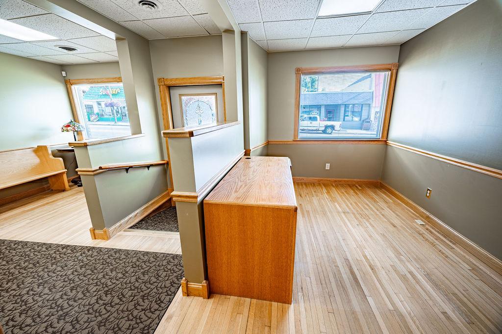 361 Main - 22x12 Reception Area