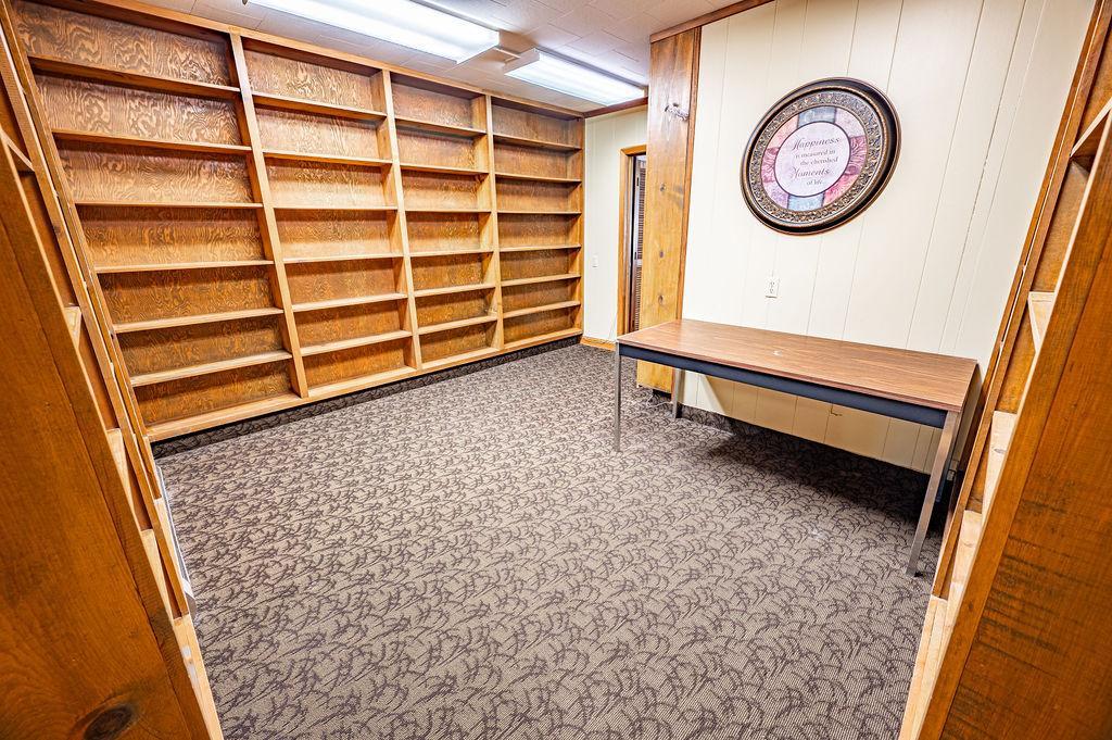 359 Main - 14x13 Office