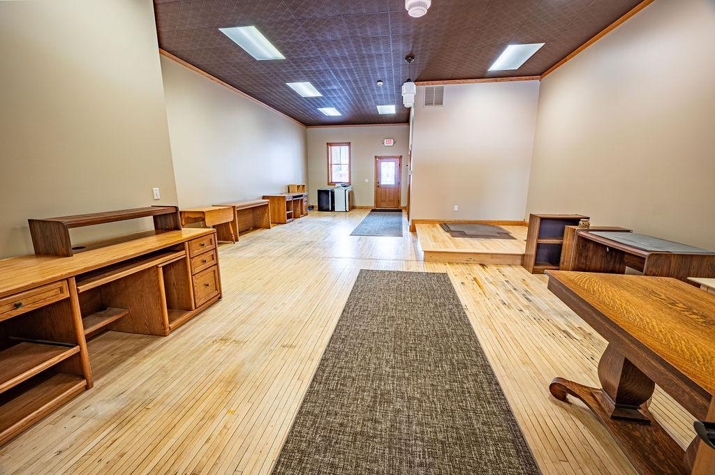 357 Main - Office Space