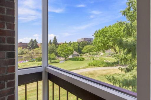 7440 Edinborough Way, 4116, Edina, MN 55435