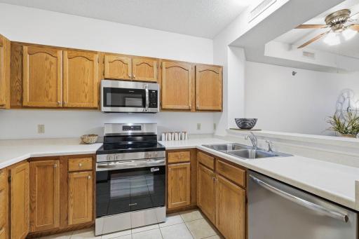 7440 Edinborough Way, 4116, Edina, MN 55435