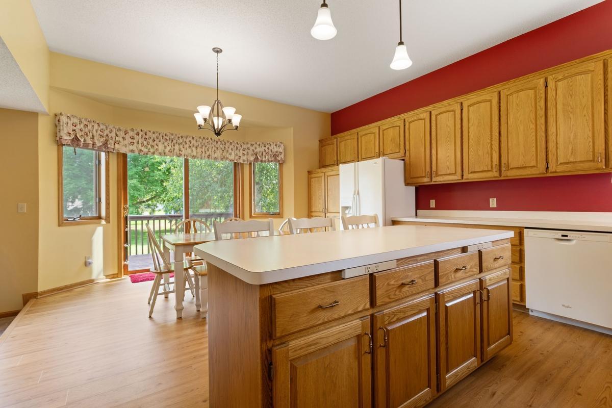 Spacious Kitchen with Center Island