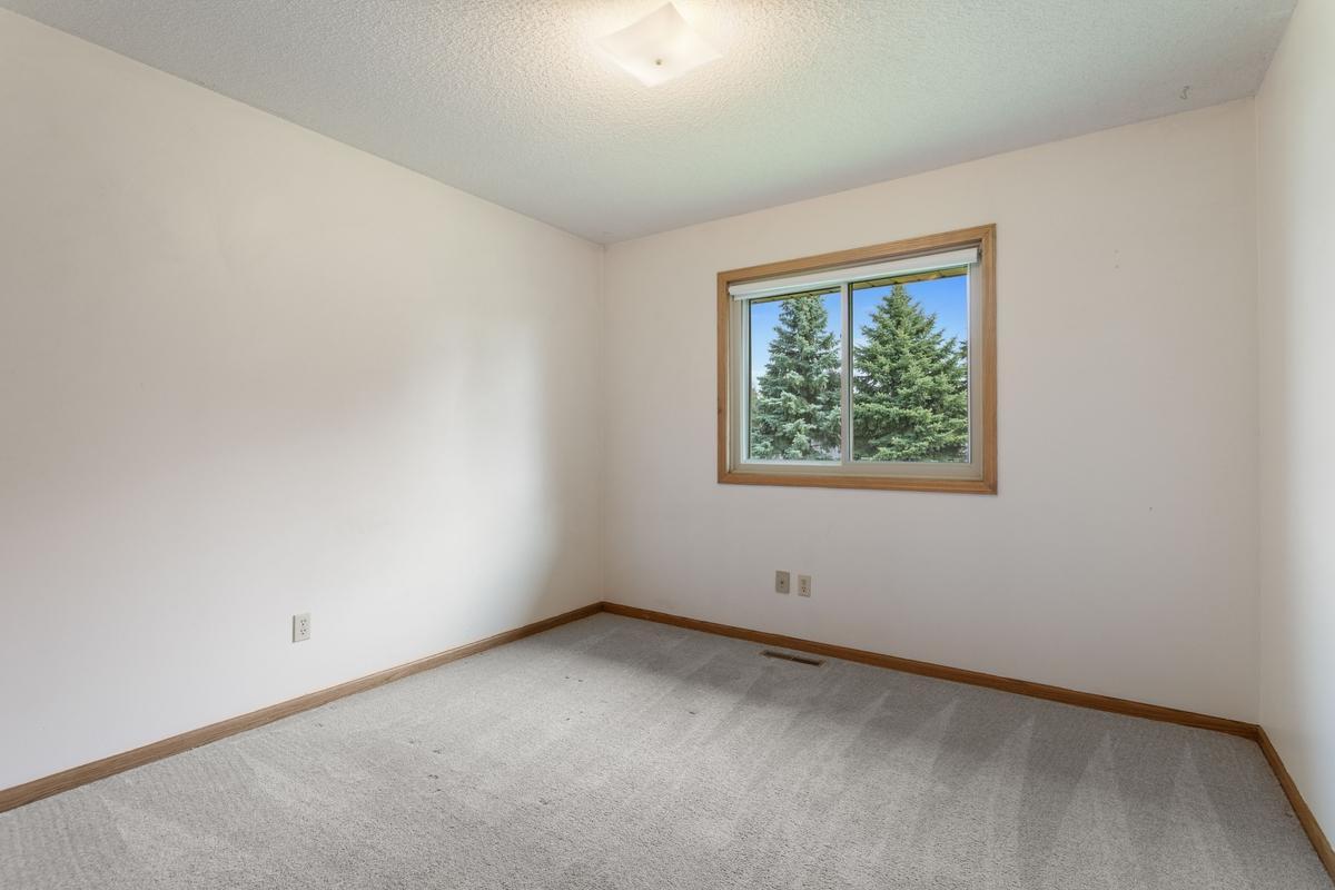 Amazing 3rd bedroom - upper level