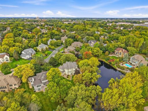 856 Great Oaks Trail, Eagan, MN 55123