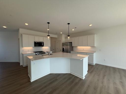 14943 Avondale View, Rosemount, MN 55068