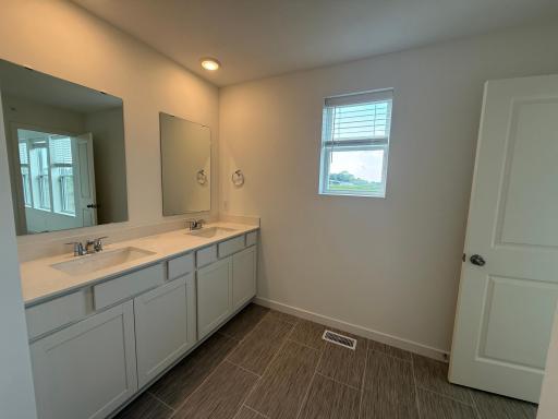 14943 Avondale View, Rosemount, MN 55068