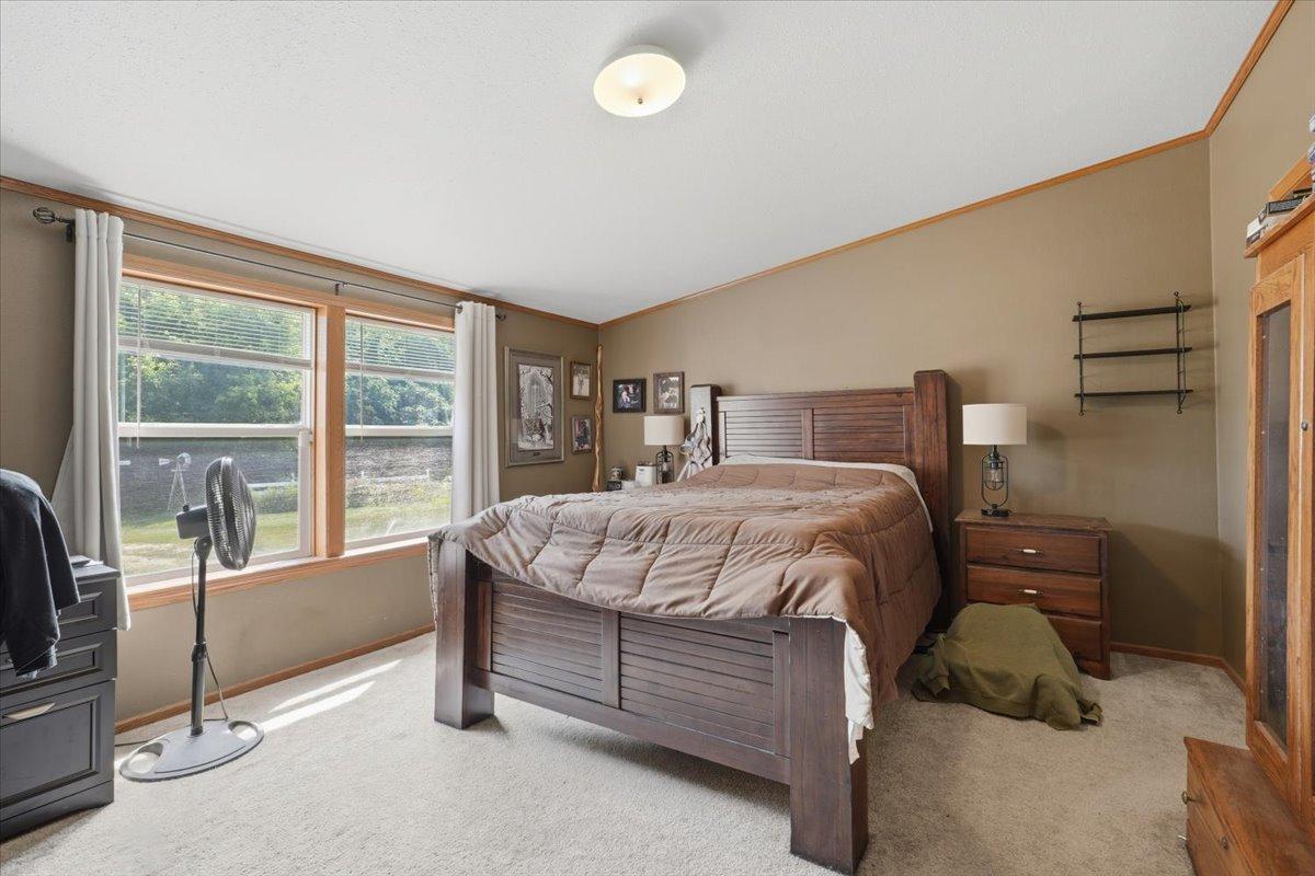 Large primary bedroom