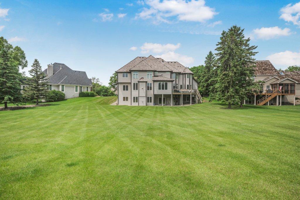 Lots of room for yard games