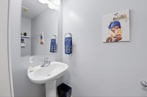 1574 Liberty Circle, Shakopee, MN 55379