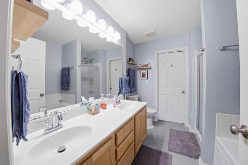 1574 Liberty Circle, Shakopee, MN 55379