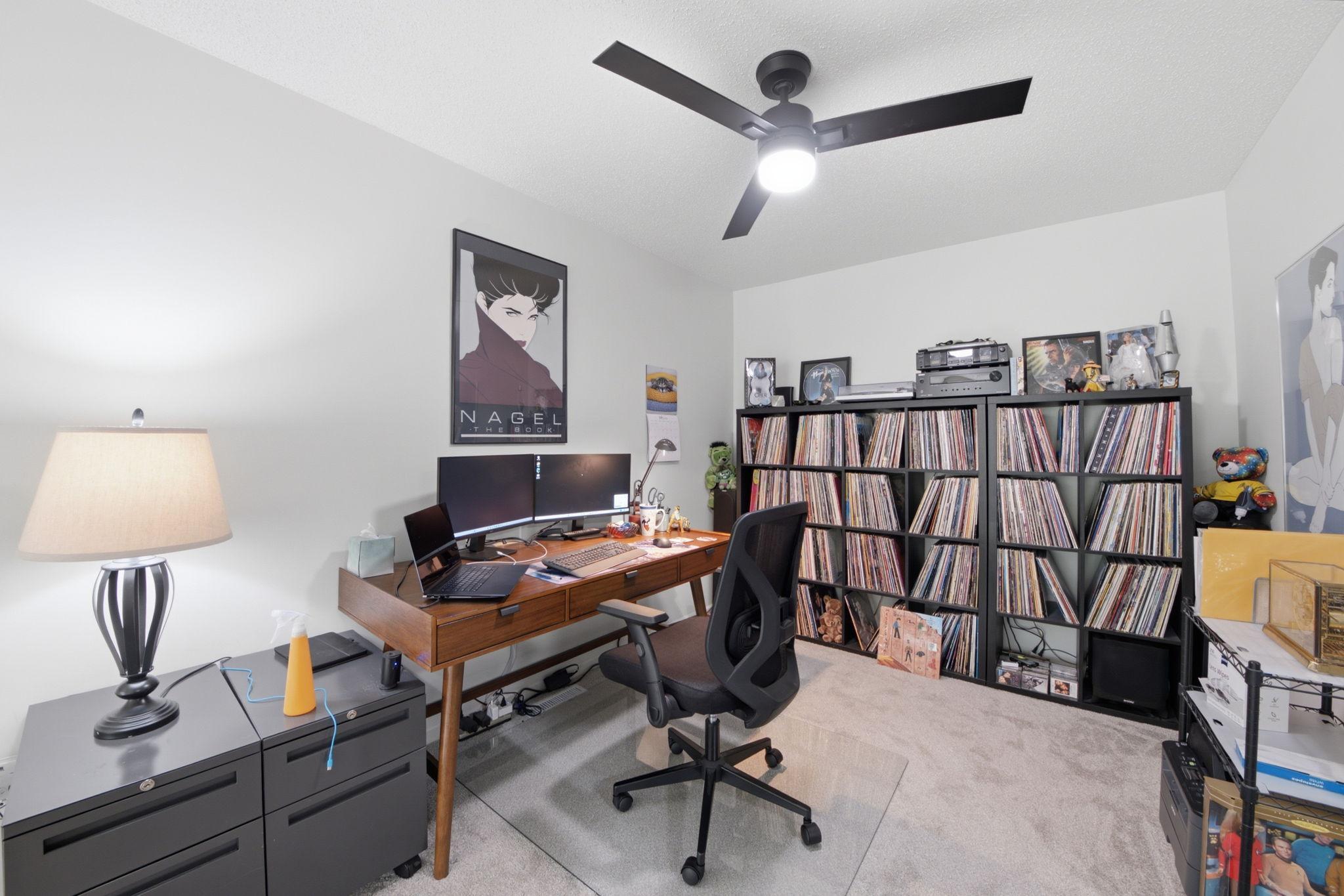 Home office/play area