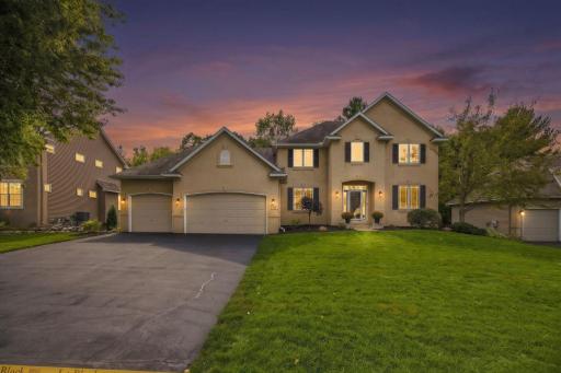 700 Mcfaddens Trail, Eagan, MN 55123