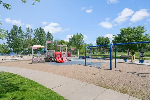 2630 Major Avenue N, Golden Valley, MN 55422