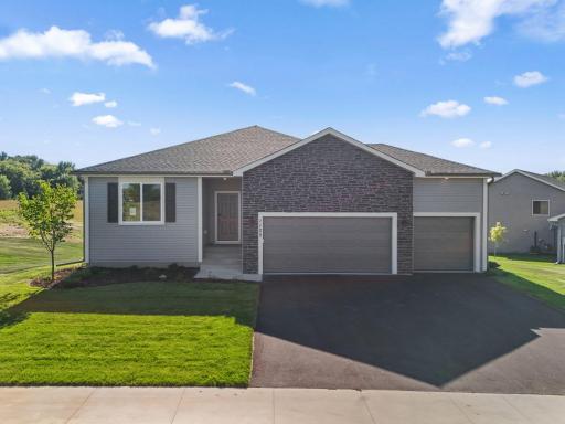Photo for 1125 Legacy Parkway, New Richmond, WI 54017 - listing #7113350 1125 Legacy Parkway, New Richmond, WI 54017