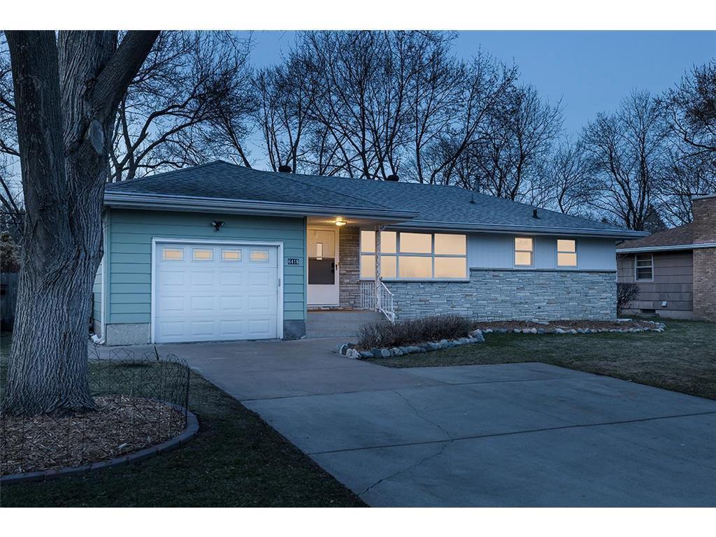 Exterior Front Dusk Photos