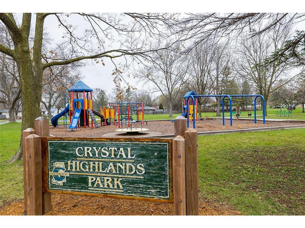 Crystal Highlands Park
