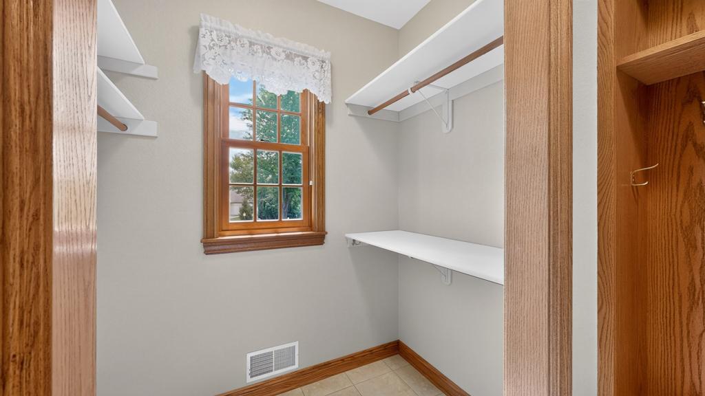 Mud room