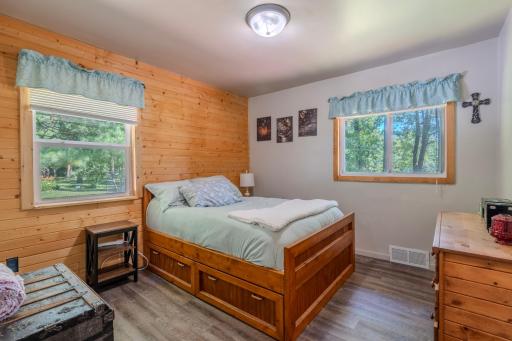 1710 W River Road, Little Falls, MN 56345