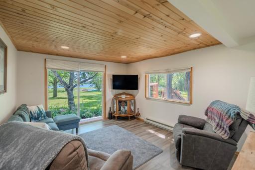 1710 W River Road, Little Falls, MN 56345