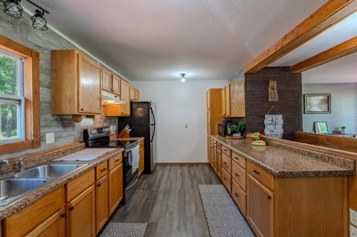 1710 W River Road, Little Falls, MN 56345