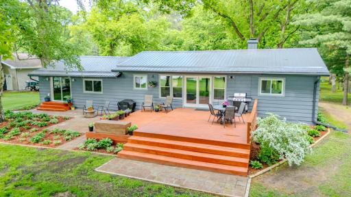 1710 W River Road, Little Falls, MN 56345