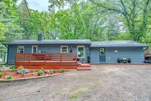 1710 W River Road, Little Falls, MN 56345