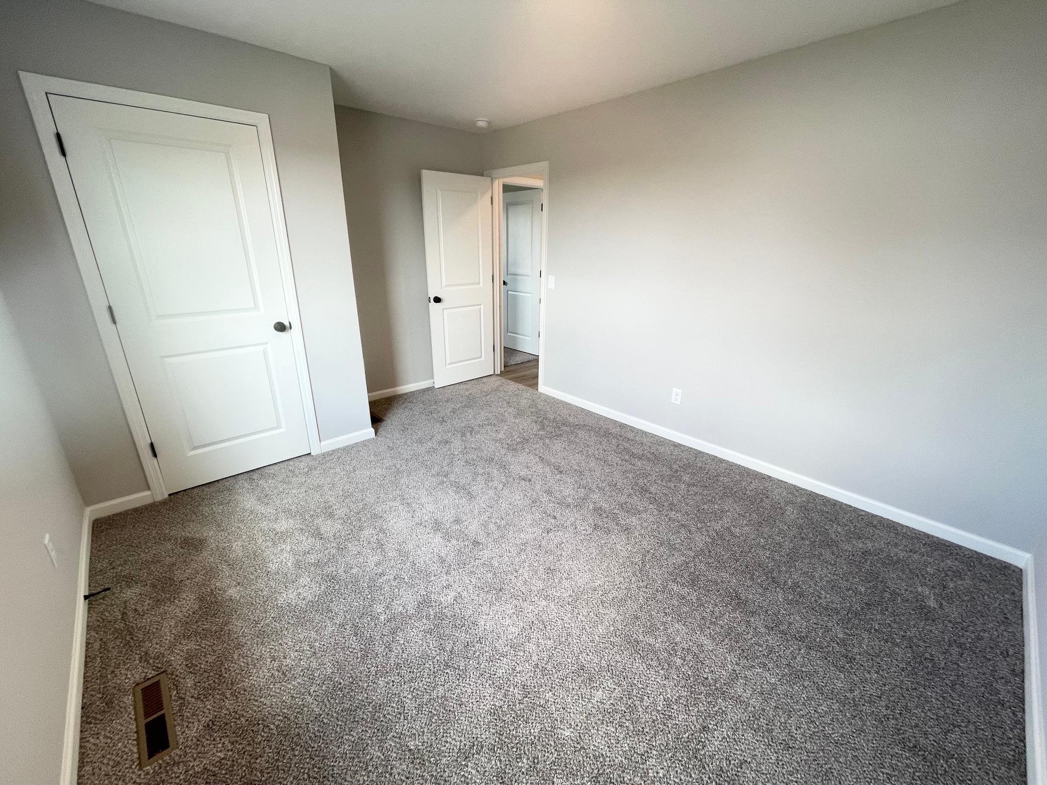 Photo shows the same floor plan but not the actual home. Photos of actual home will be uploaded when home has been completed and cleaned.