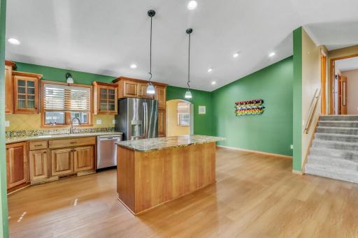 Kitchen1_1-g.jpg