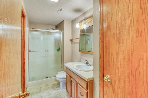 Basement Bathroom1_1-g.jpg