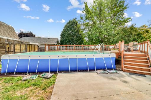 Backyard Pool1_3-g.jpg