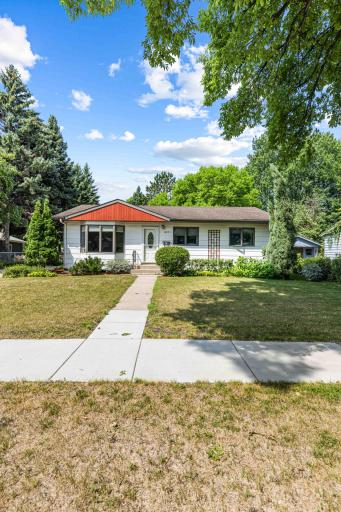 1917 15th St S Fargo-14.jpg