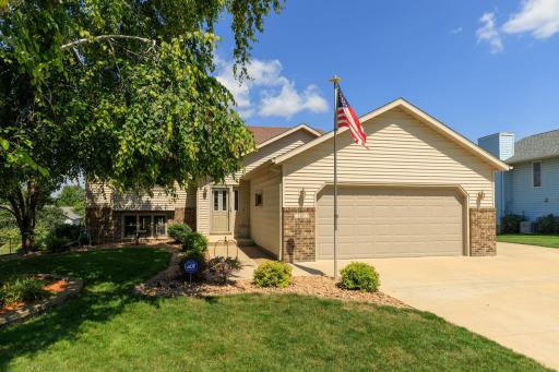 3401 Arbor Drive NW, Rochester, MN 55901