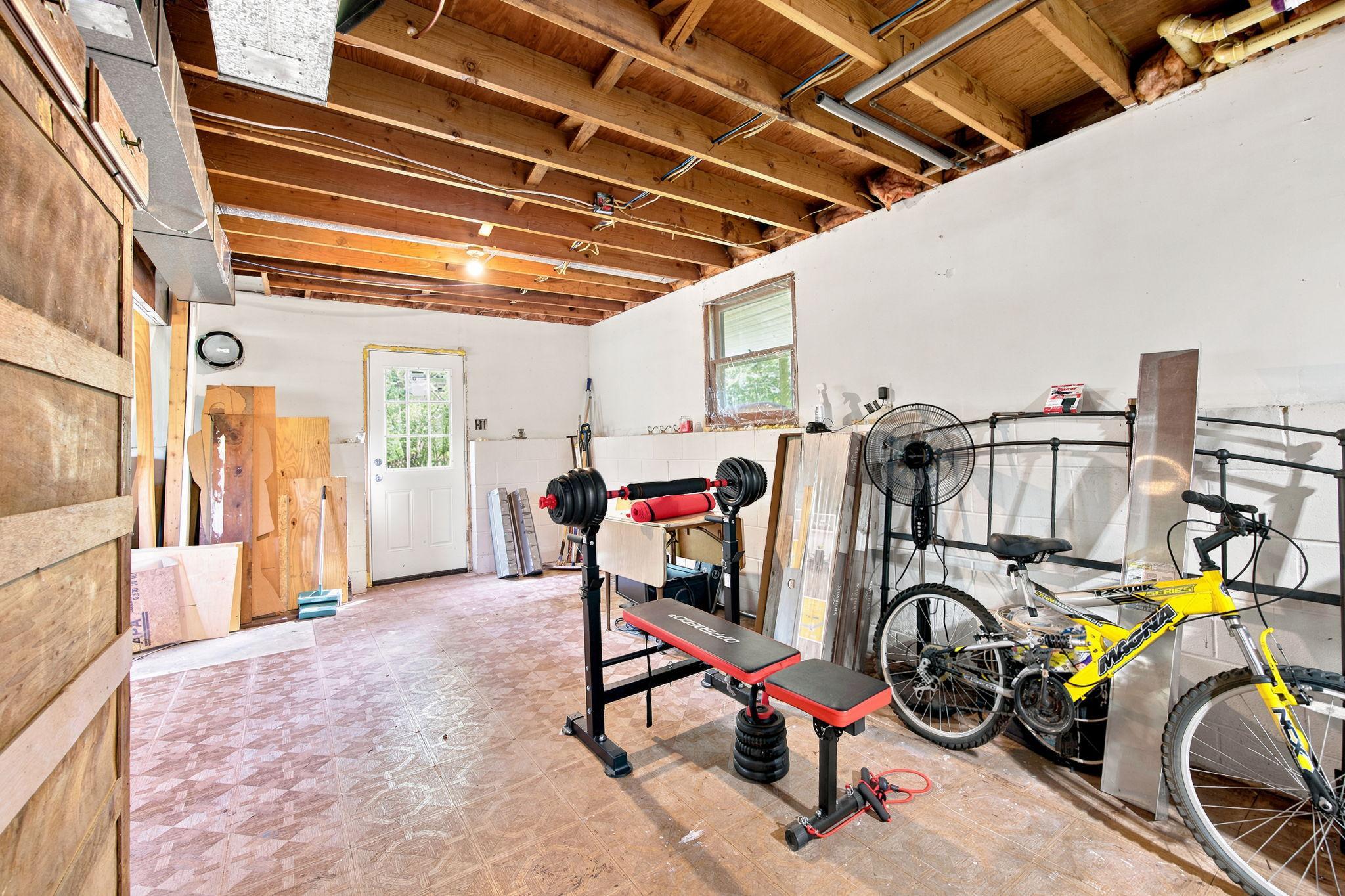 Plenty of space for tools, hobbies, storage or a home workshop