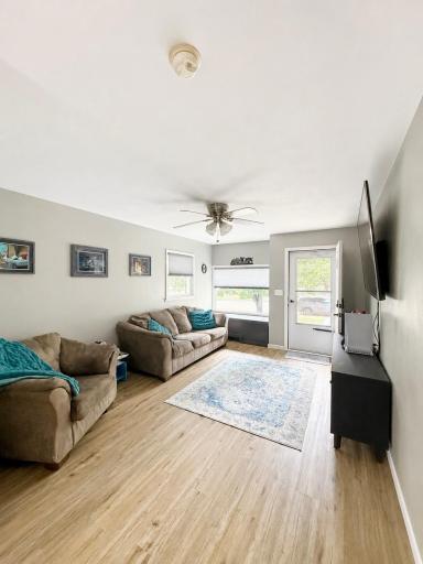 Living room - sunny!