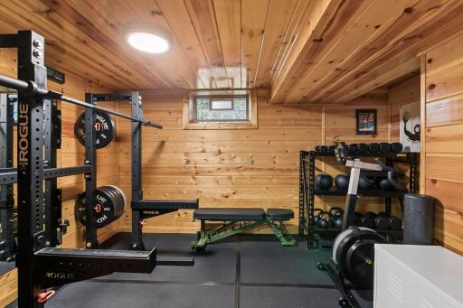 4140 Zenith Avenue N, Robbinsdale, MN 55422