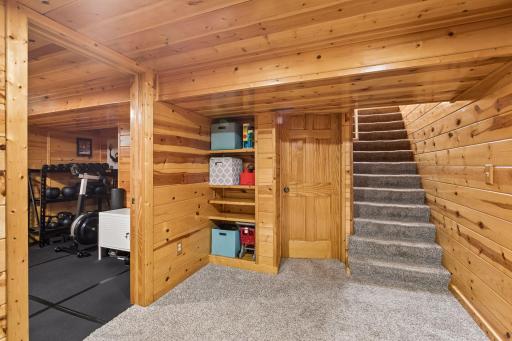 4140 Zenith Avenue N, Robbinsdale, MN 55422
