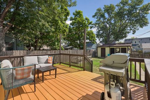 4140 Zenith Avenue N, Robbinsdale, MN 55422
