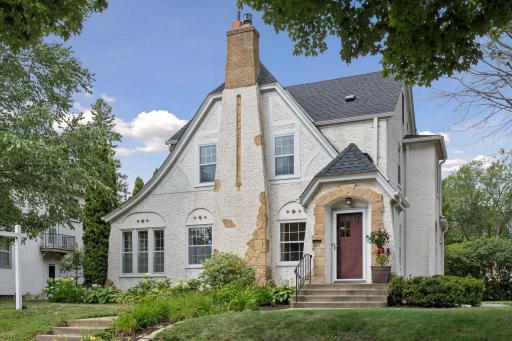 Photo for 2810 Cleveland Street NE, Minneapolis, MN 55418 - listing #7113483 2810 Cleveland Street Northeast - Spacecrafting - 0001.jpg