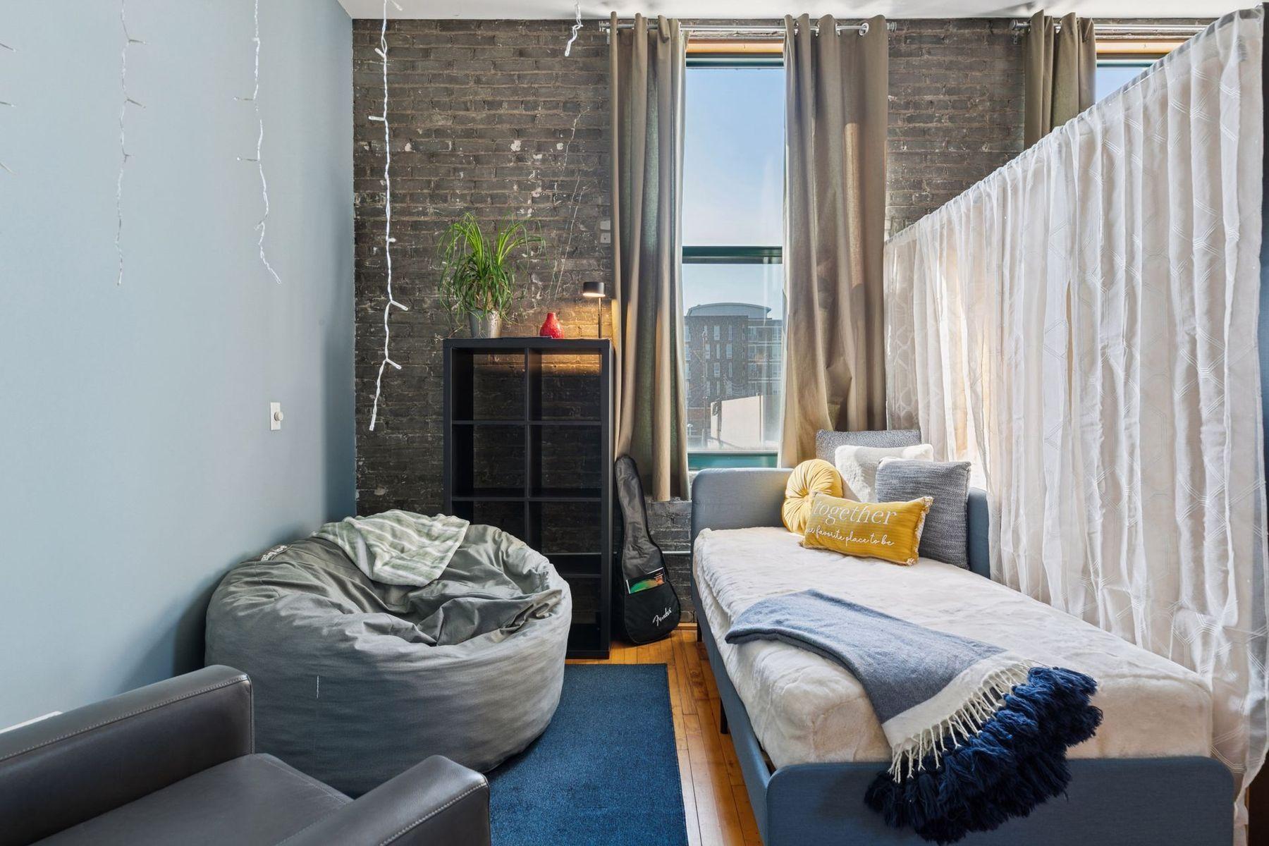 Adaptable secondary seating or guest area — perfect for entertaining, reading, or hosting overnight guests.