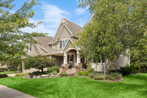 10906 Bentwater Lane, Woodbury, MN 55129