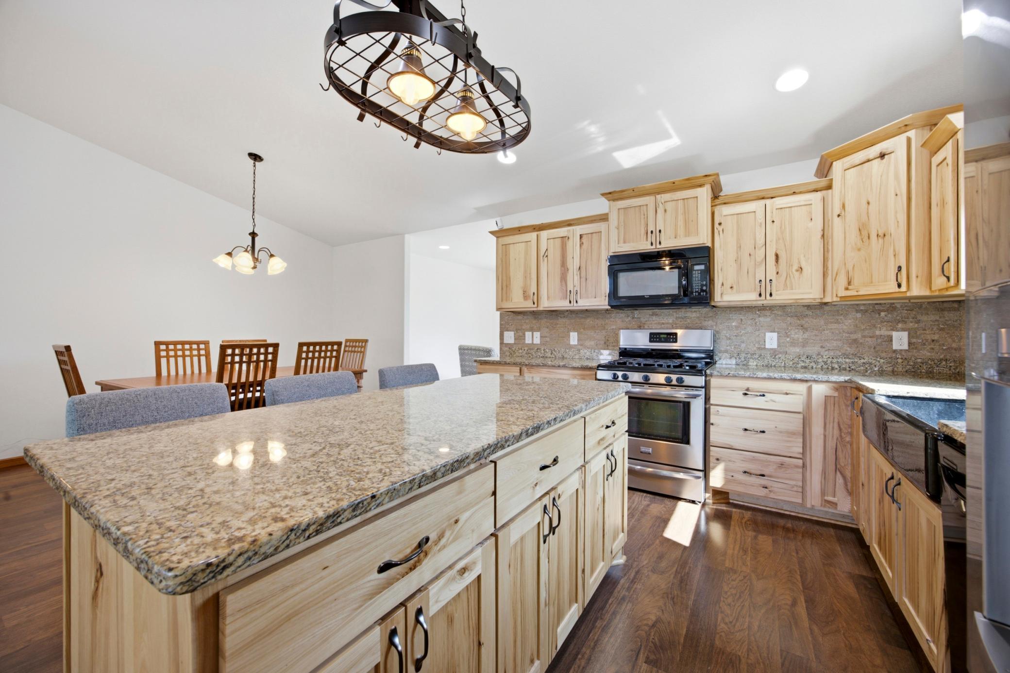 Large Unobstructed Island