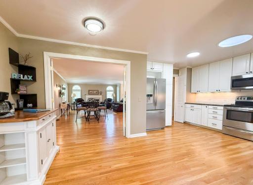 2211 Lenwood Drive SW, Rochester, MN 55902