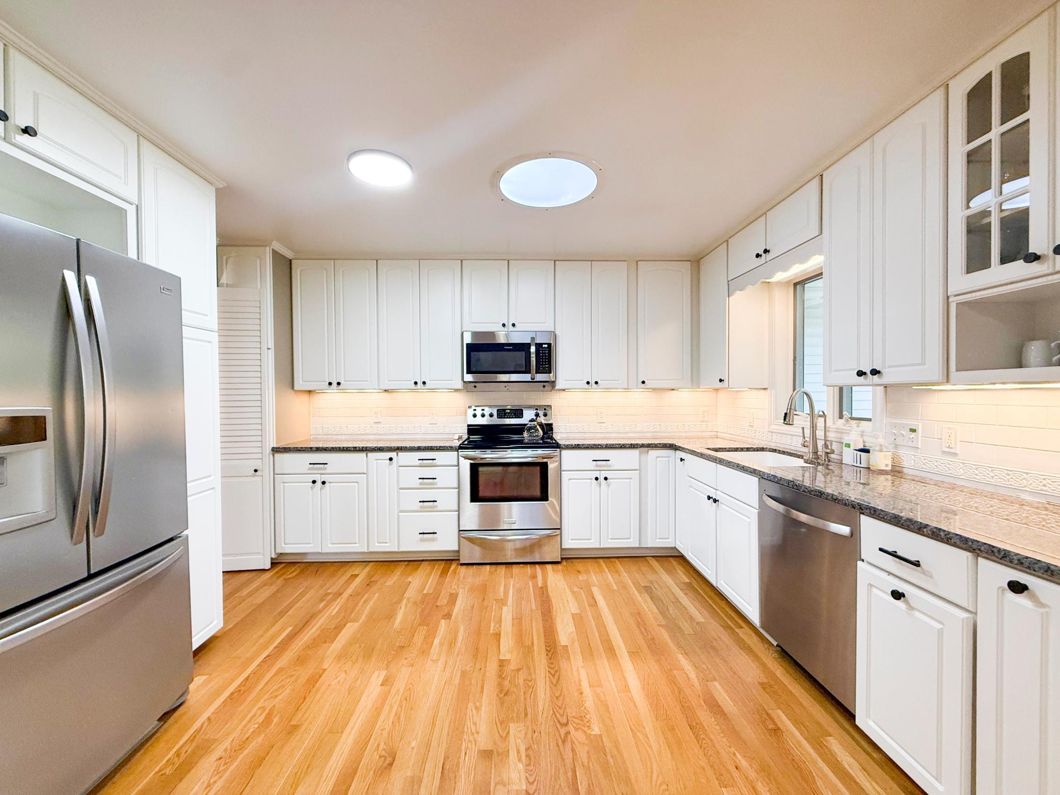 12-Homes-for-sale-Rochester-MN.jpg