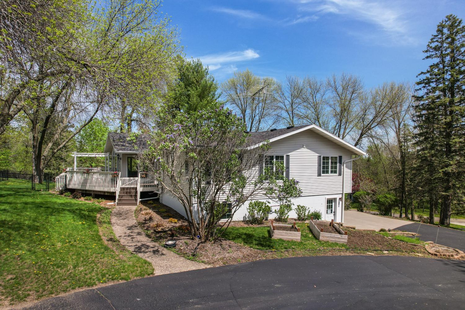 31-Homes-for-sale-Rochester-MN.jpg