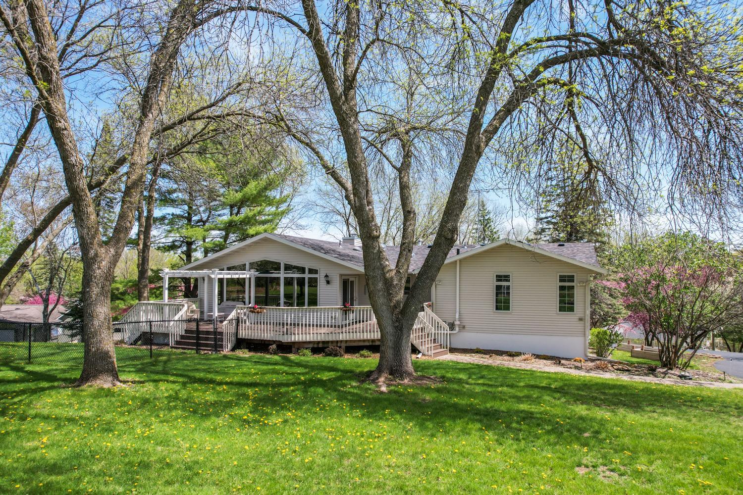 29-Homes-for-sale-Rochester-MN.jpg